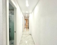 Herverkoop - Appartement -
Torrevieja - Playa del Cura