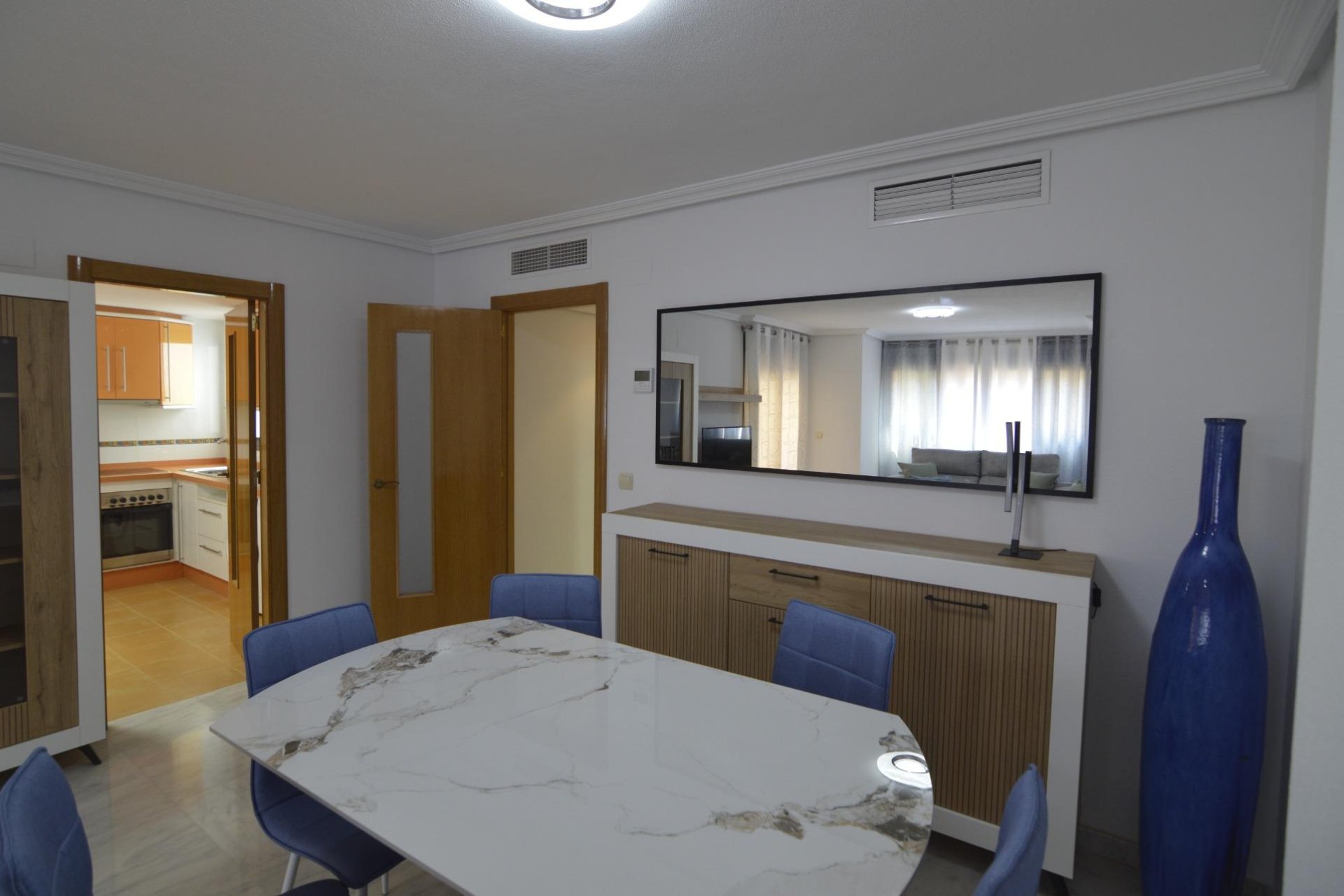 Herverkoop - Appartement -
Torrevieja - Playa del Cura
