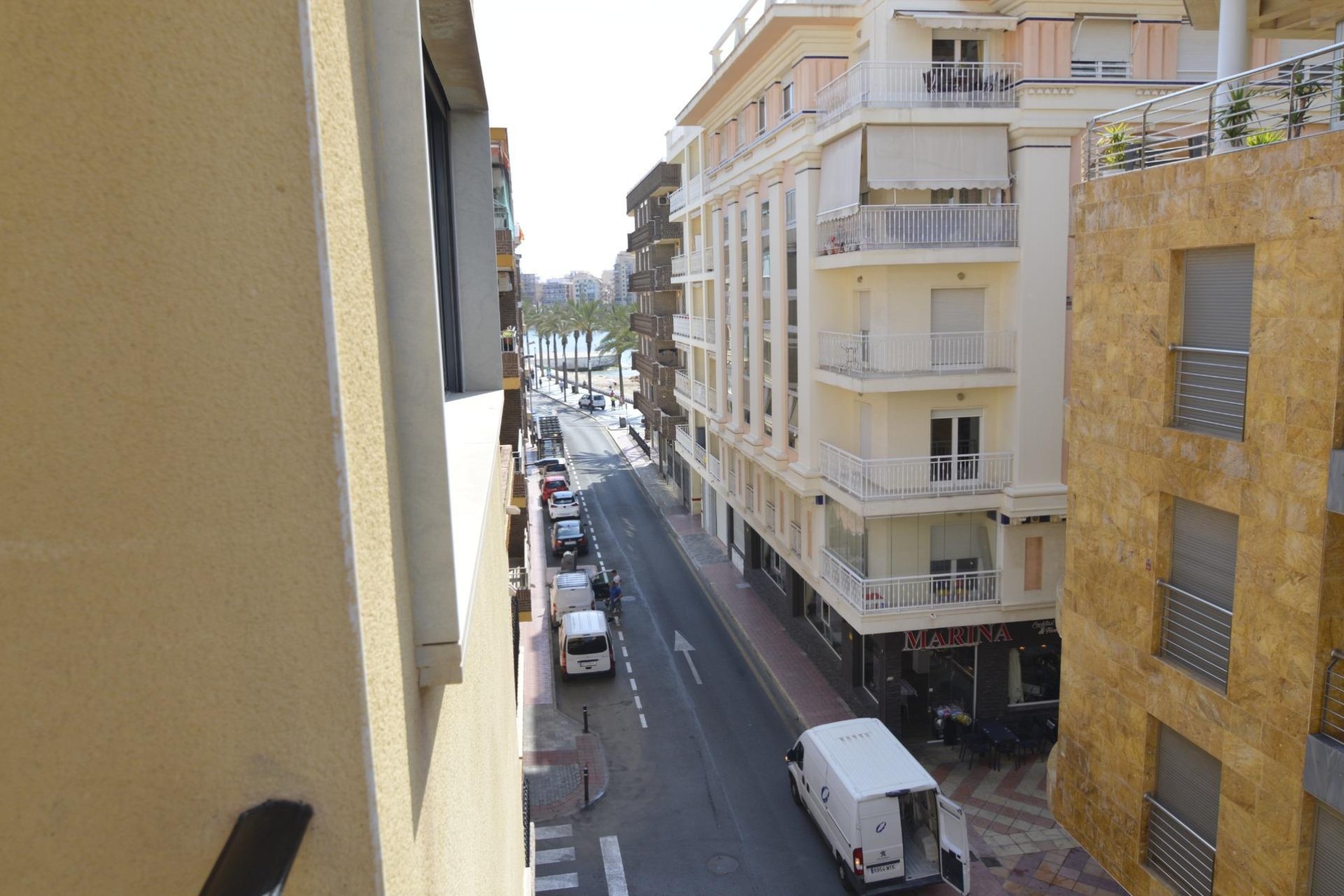 Herverkoop - Appartement -
Torrevieja - Playa del Cura