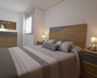 Herverkoop - Appartement -
Torrevieja - Playa del Cura