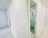 Herverkoop - Appartement -
Torrevieja - Playa del Cura