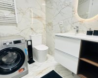 Herverkoop - Appartement -
Torrevieja - Playa del Cura