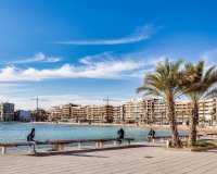 Herverkoop - Appartement -
Torrevieja - Playa del Cura