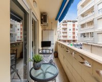 Herverkoop - Appartement -
Torrevieja - Playa del Cura