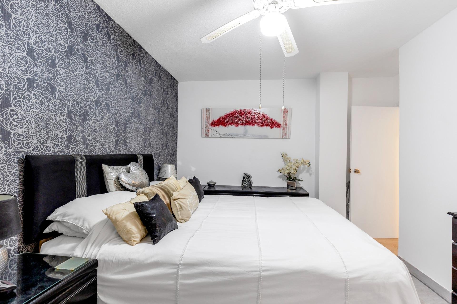 Herverkoop - Appartement -
Torrevieja - Playa del Cura