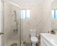 Herverkoop - Appartement -
Torrevieja - Playa del Cura