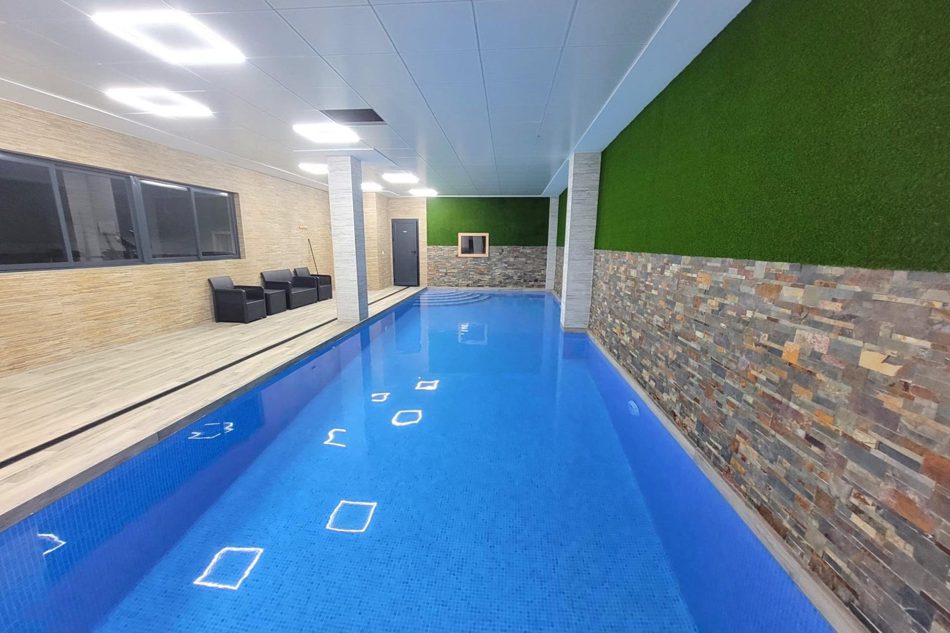 Herverkoop - Appartement -
Torrevieja - Playa del Cura