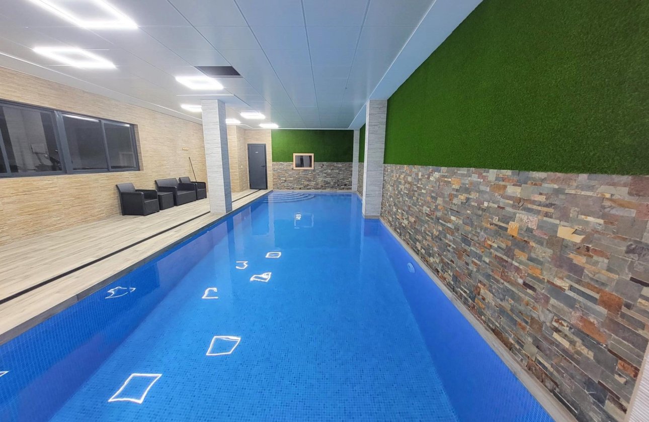 Herverkoop - Appartement -
Torrevieja - Playa del Cura