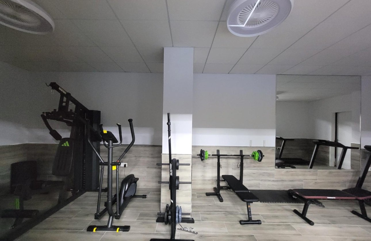 Herverkoop - Appartement -
Torrevieja - Playa del Cura