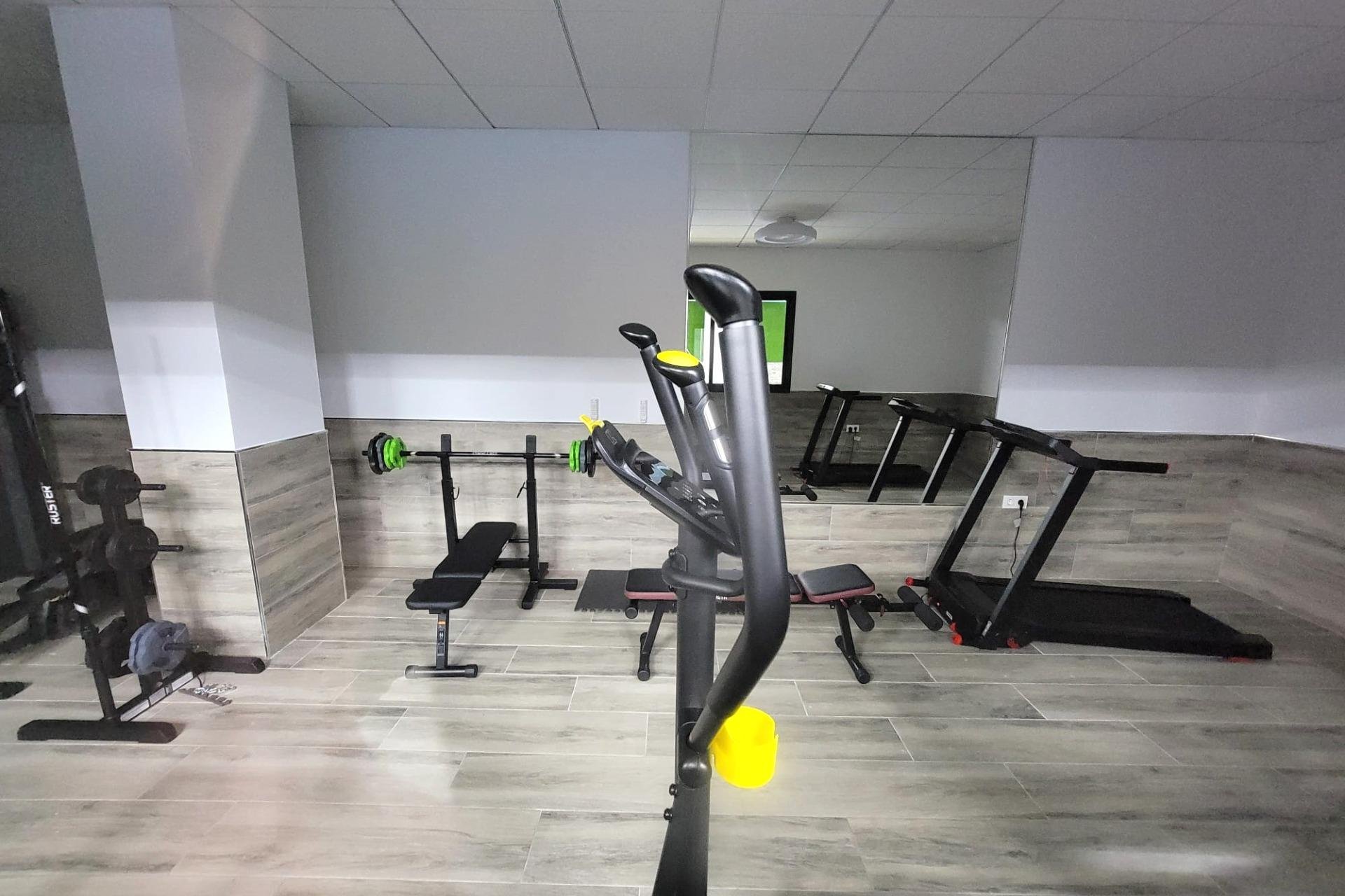 Herverkoop - Appartement -
Torrevieja - Playa del Cura