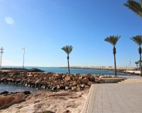 Herverkoop - Appartement -
Torrevieja - Playa del Cura
