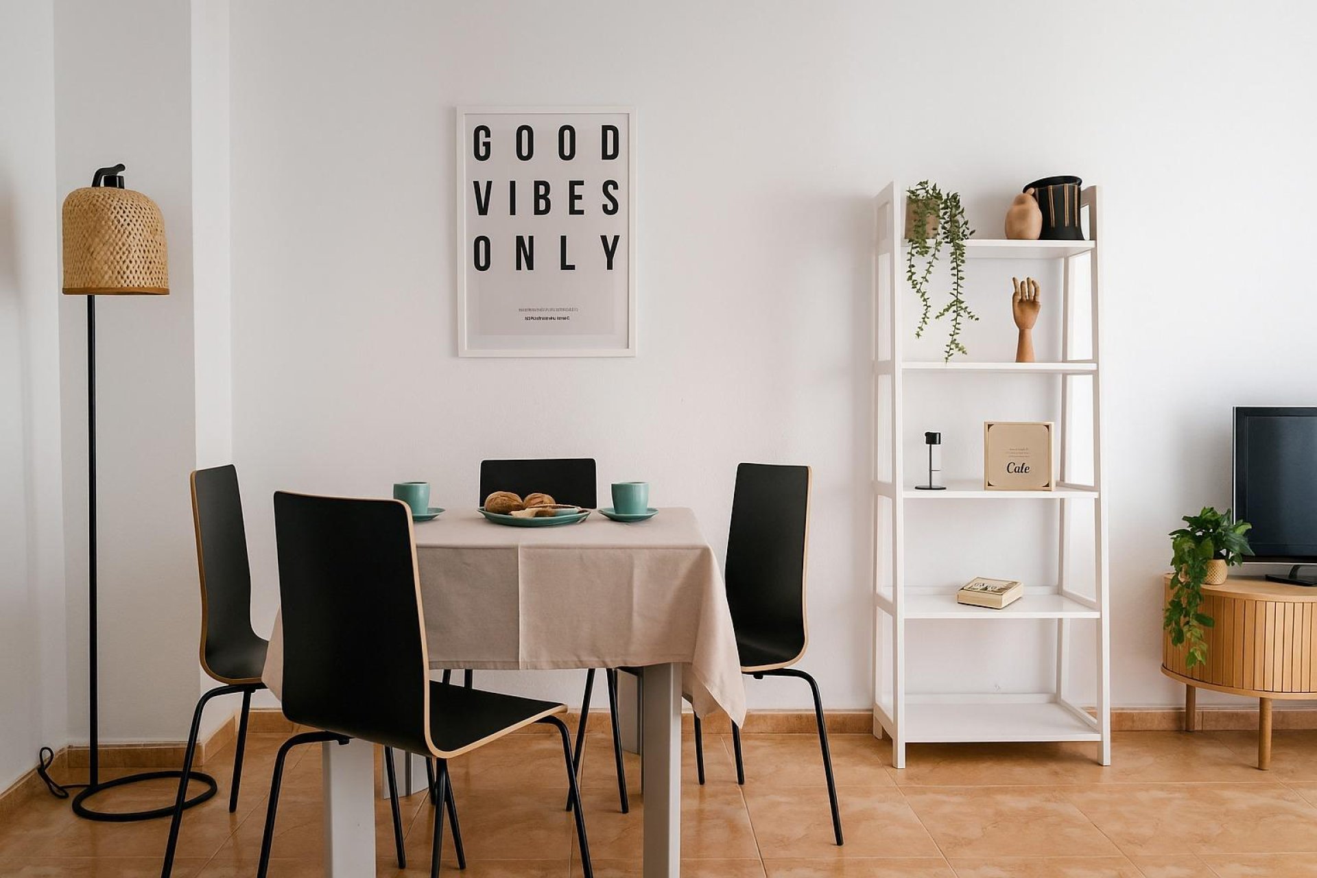 Herverkoop - Appartement -
Torrevieja - Playa del Cura