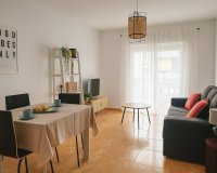 Herverkoop - Appartement -
Torrevieja - Playa del Cura