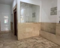 Herverkoop - Appartement -
Torrevieja - Playa del Cura