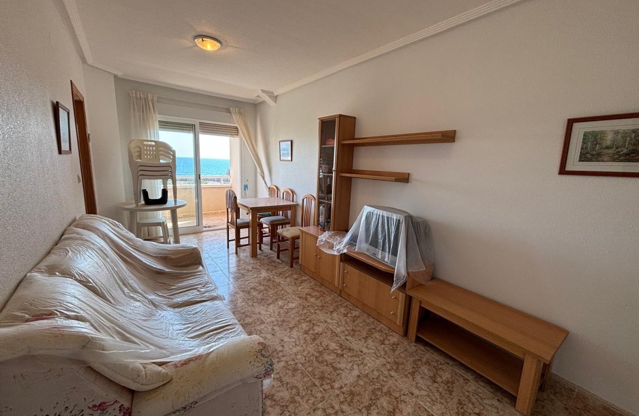 Herverkoop - Appartement -
Torrevieja - Playa del Cura