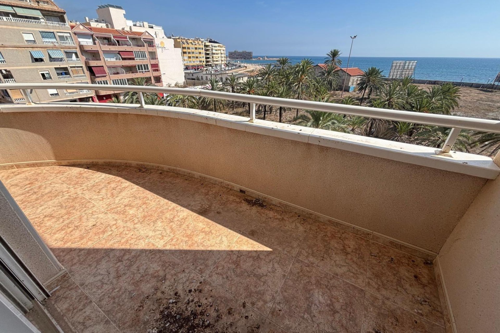 Herverkoop - Appartement -
Torrevieja - Playa del Cura