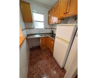 Herverkoop - Appartement -
Torrevieja - Playa del Cura