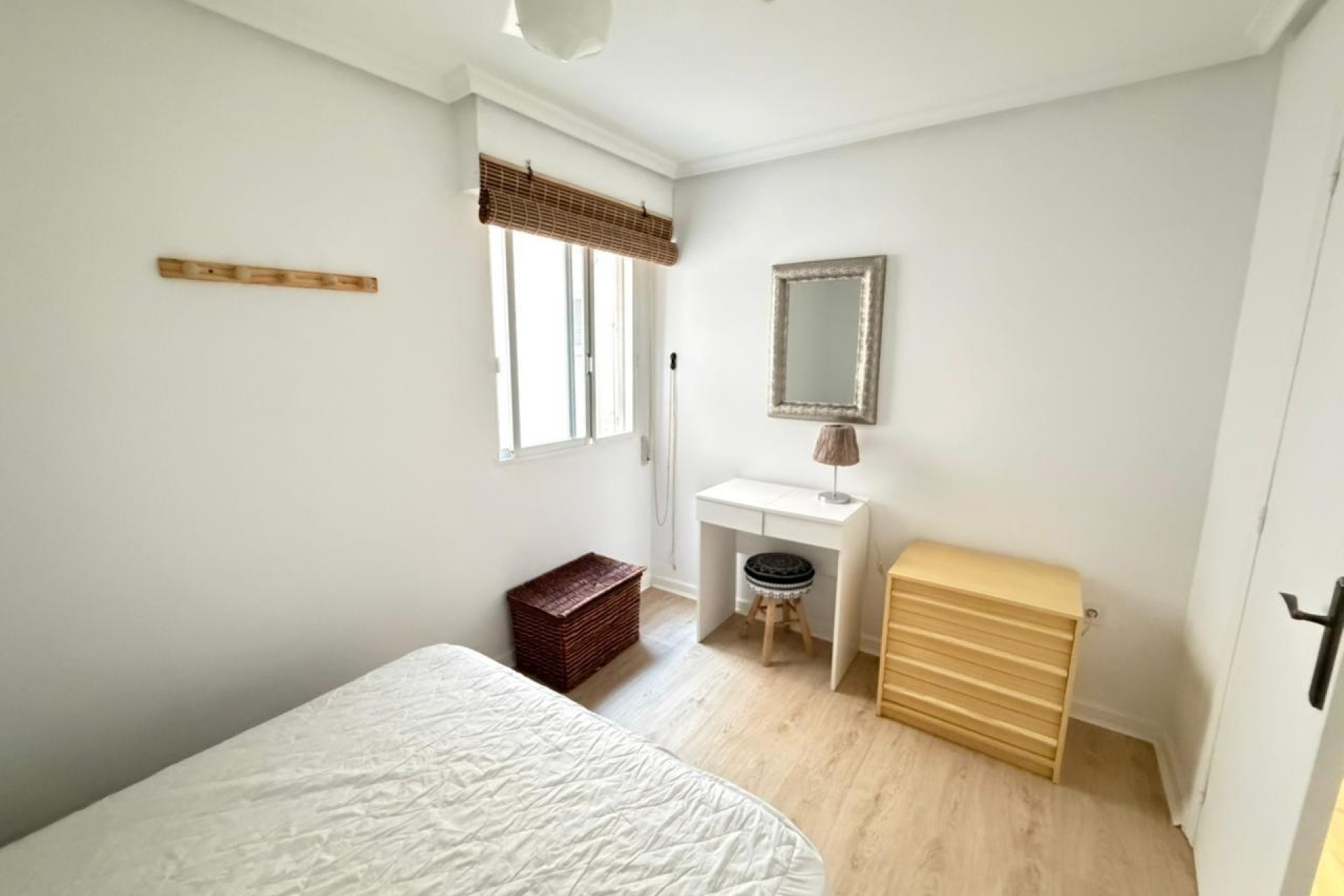 Herverkoop - Appartement -
Torrevieja - Playa del Cura