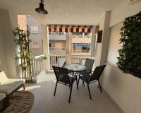 Herverkoop - Appartement -
Torrevieja - Playa del Cura