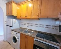 Herverkoop - Appartement -
Torrevieja - Playa del Cura