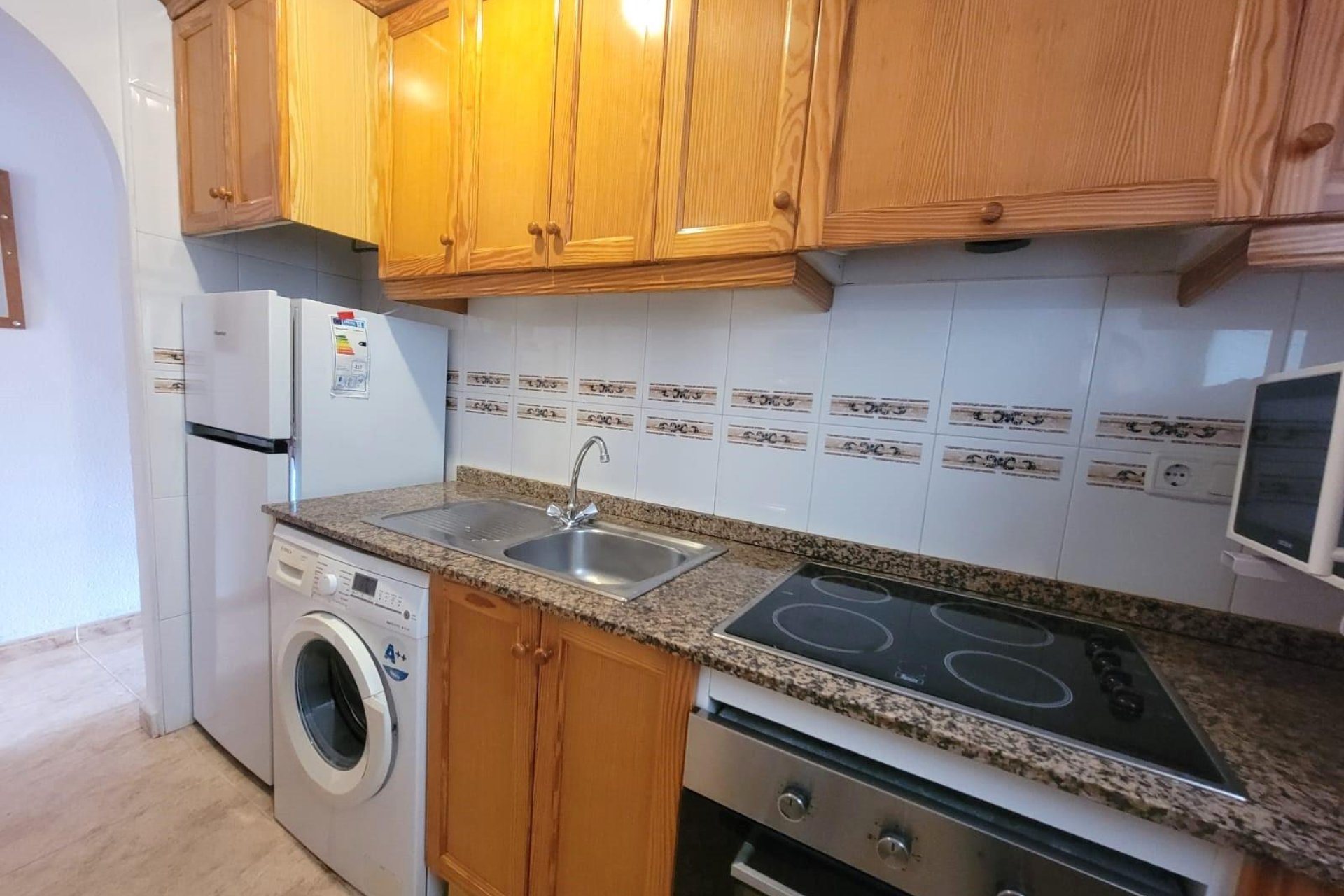 Herverkoop - Appartement -
Torrevieja - Playa del Cura