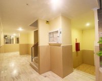 Herverkoop - Appartement -
Torrevieja - Playa del Cura