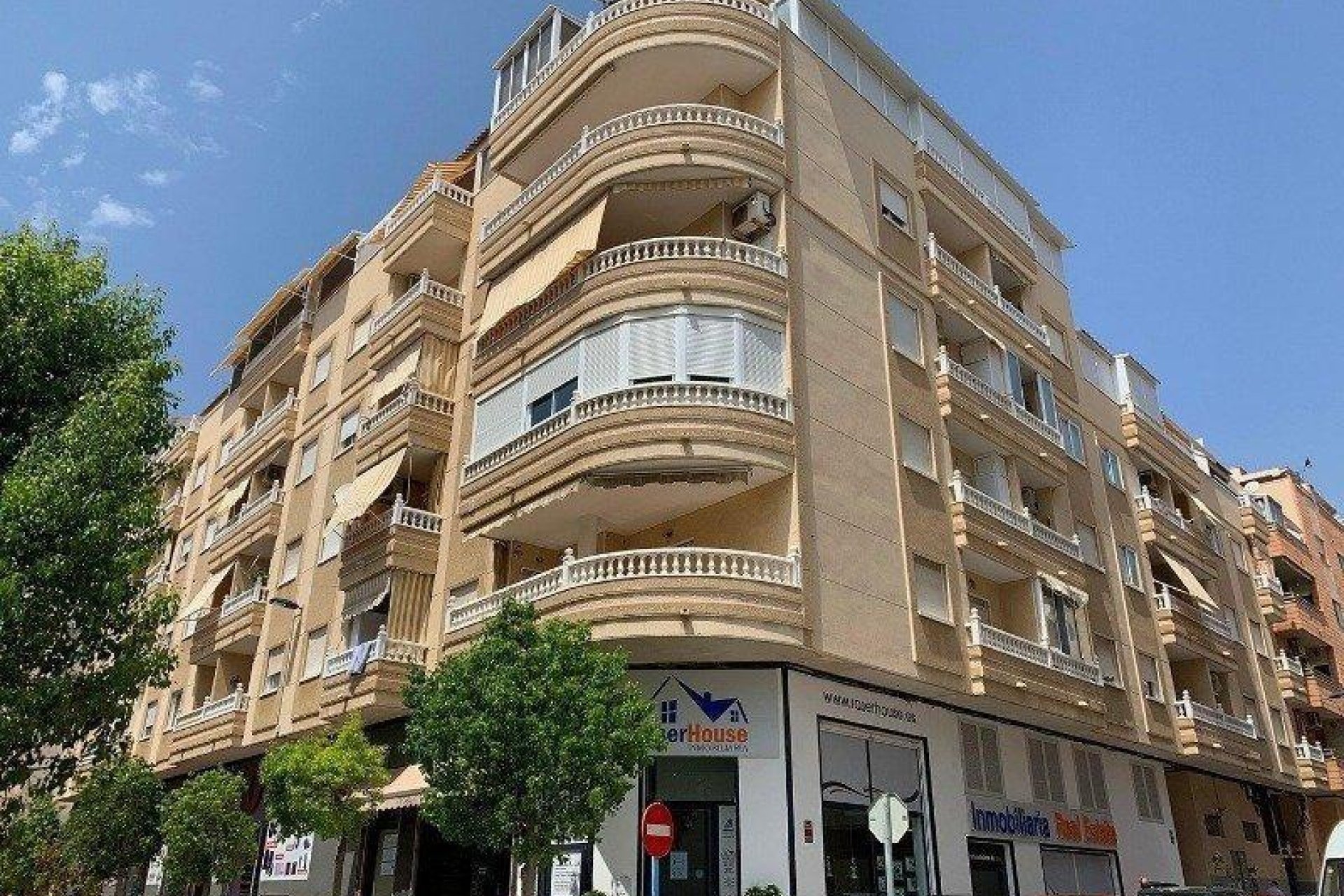 Herverkoop - Appartement -
Torrevieja - Playa del Cura