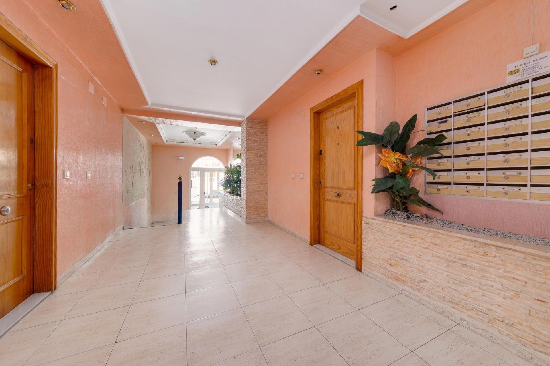 Herverkoop - Appartement -
Torrevieja - Playa del Cura
