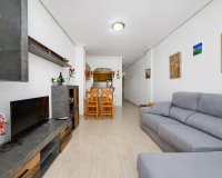 Herverkoop - Appartement -
Torrevieja - Playa del Cura