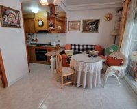 Herverkoop - Appartement -
Torrevieja - Playa del Cura