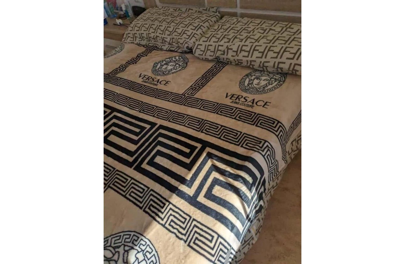 Herverkoop - Appartement -
Torrevieja - Playa del Cura