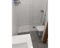 Herverkoop - Appartement -
Torrevieja - Playa del Cura