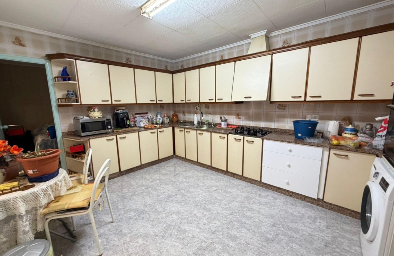 Herverkoop - Appartement -
Torrevieja - Playa del Cura