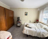 Herverkoop - Appartement -
Torrevieja - Playa del Cura