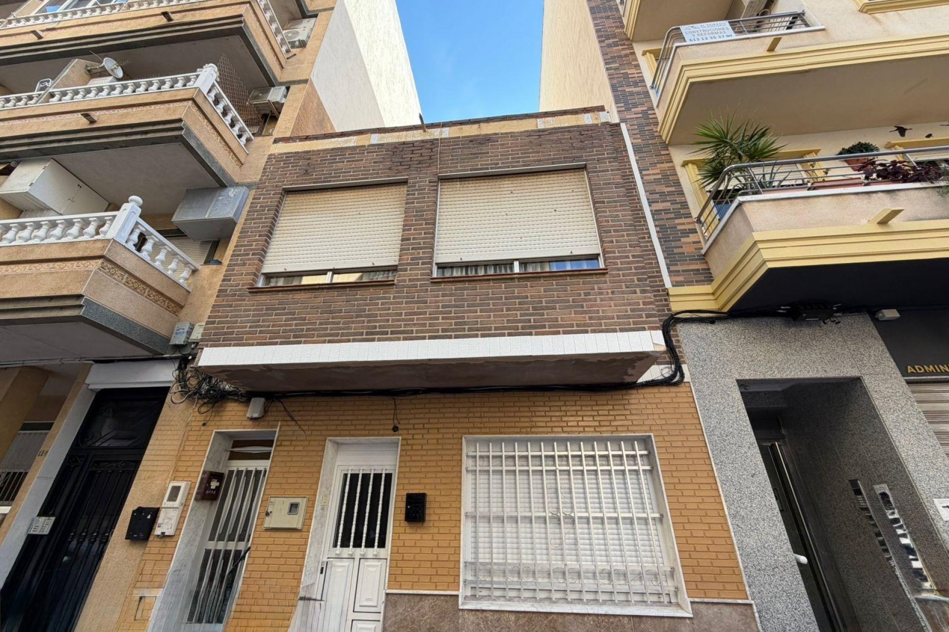 Herverkoop - Appartement -
Torrevieja - Playa del Cura