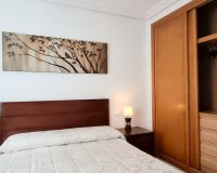 Herverkoop - Appartement -
Torrevieja - Playa del Cura