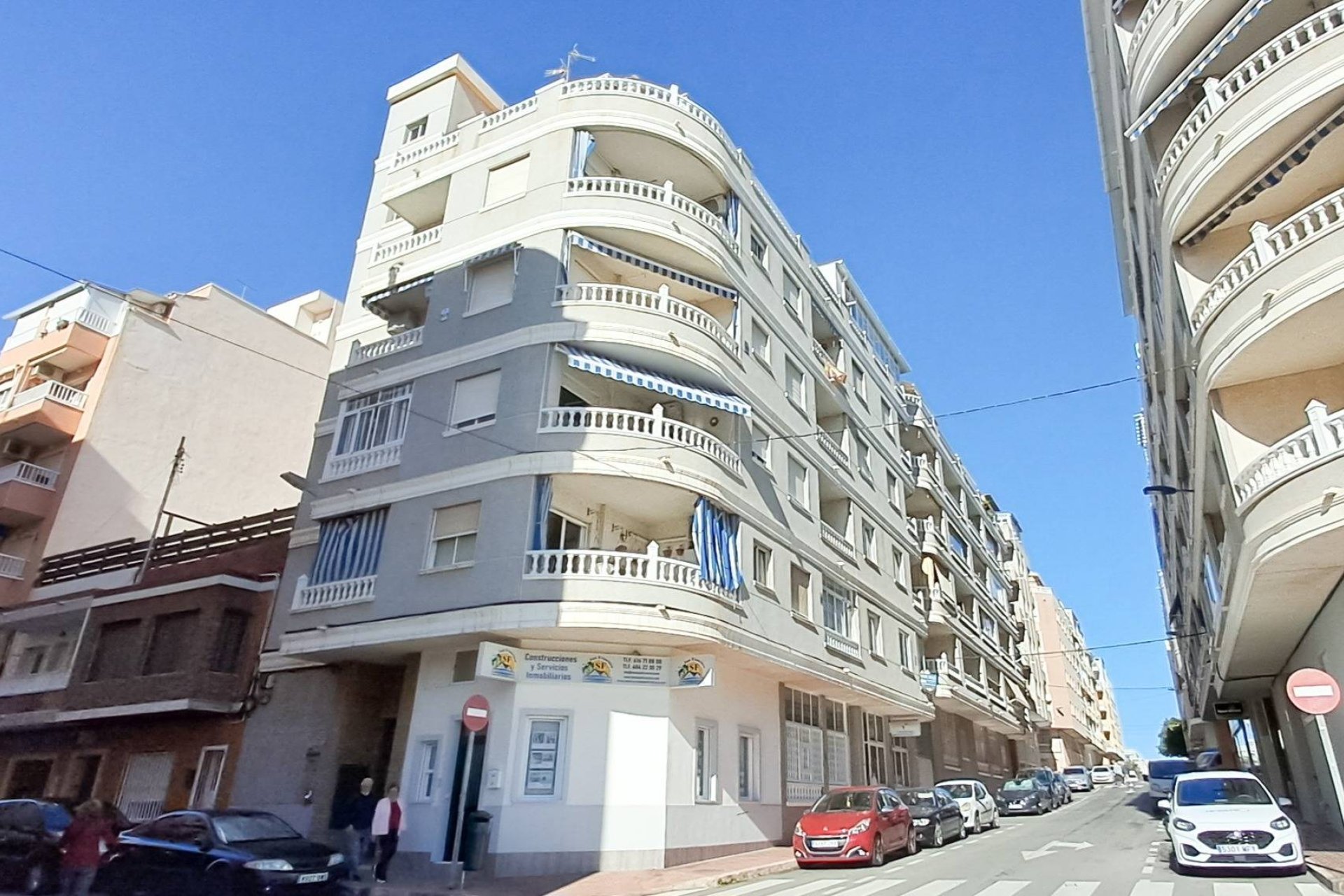 Herverkoop - Appartement -
Torrevieja - Playa del Cura