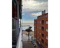 Herverkoop - Appartement -
Torrevieja - Playa del Cura