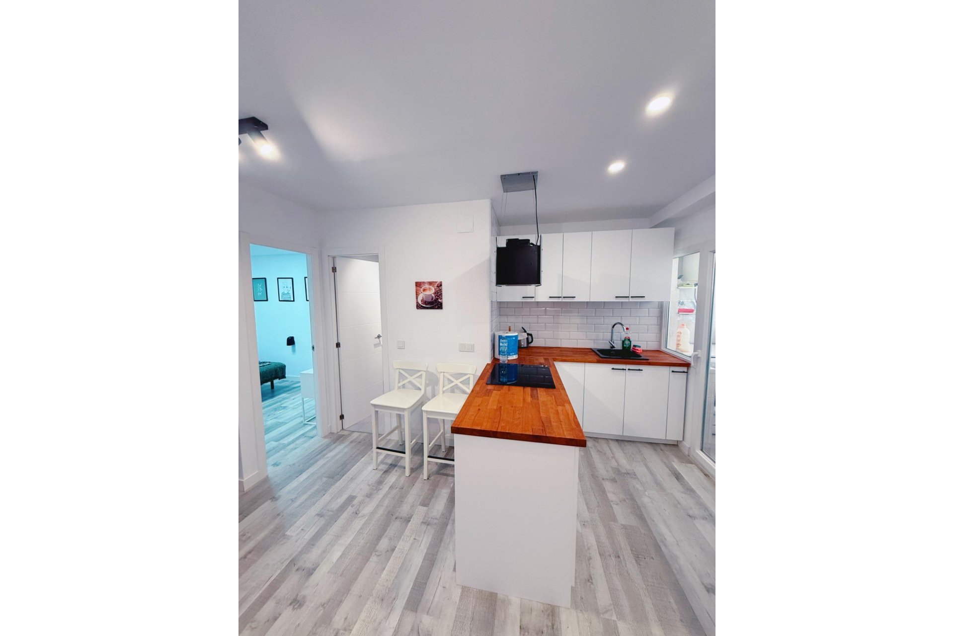 Herverkoop - Appartement -
Torrevieja - Playa del Cura