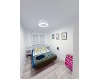 Herverkoop - Appartement -
Torrevieja - Playa del Cura