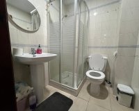 Herverkoop - Appartement -
Torrevieja - Playa del Cura