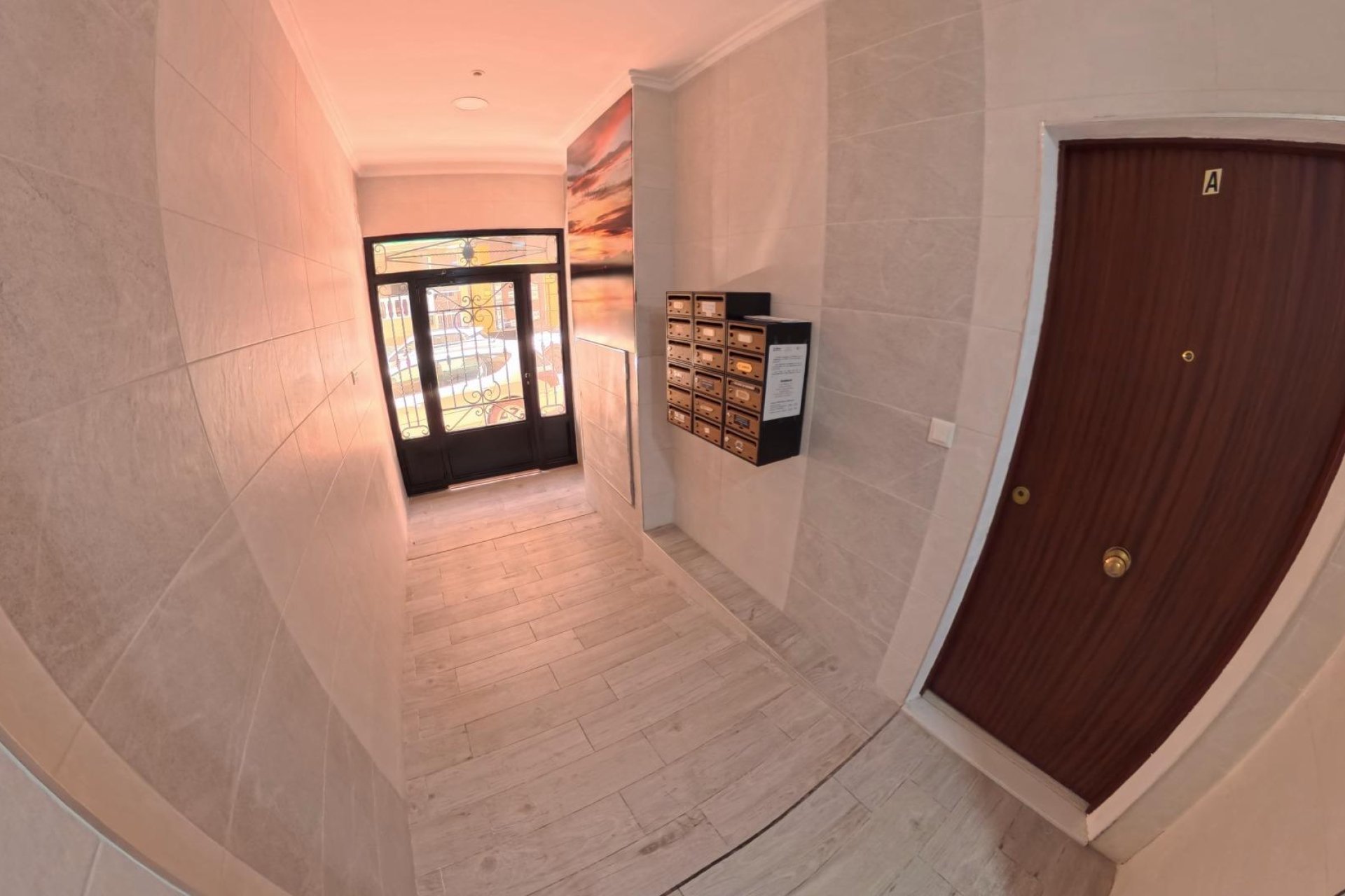 Herverkoop - Appartement -
Torrevieja - Playa del Cura