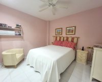 Herverkoop - Appartement -
Torrevieja - Playa del Cura