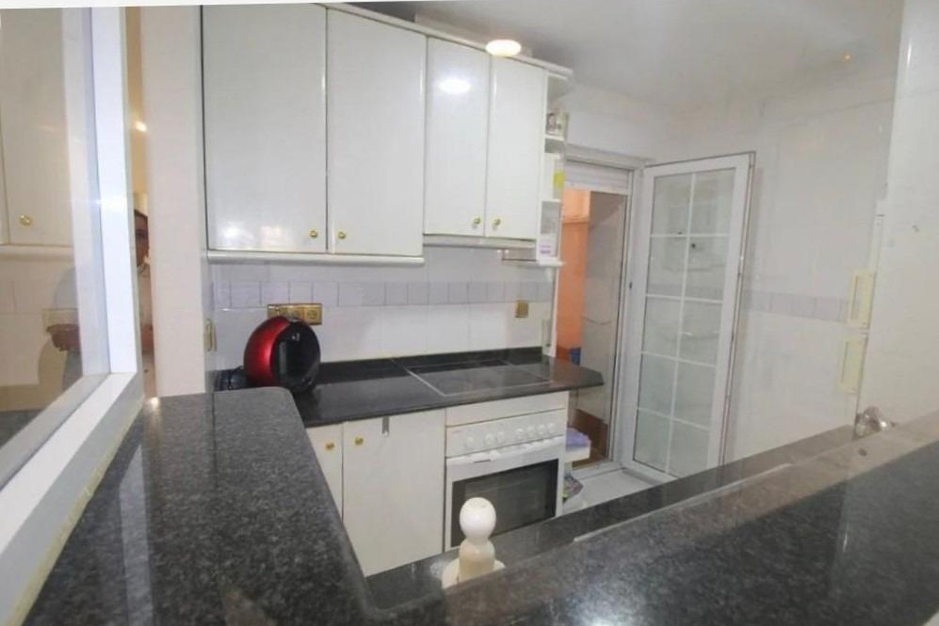 Herverkoop - Appartement -
Torrevieja - Playa del Cura