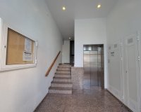 Herverkoop - Appartement -
Torrevieja - Playa del Cura