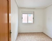 Herverkoop - Appartement -
Torrevieja - Playa del Cura