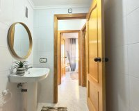 Herverkoop - Appartement -
Torrevieja - Playa del Cura