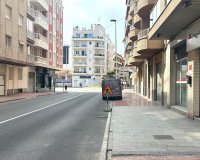 Herverkoop - Appartement -
Torrevieja - Playa del Cura