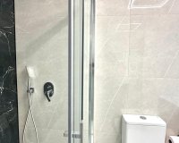 Herverkoop - Appartement -
Torrevieja - Playa del Cura