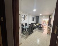 Herverkoop - Appartement -
Torrevieja - Playa del Cura